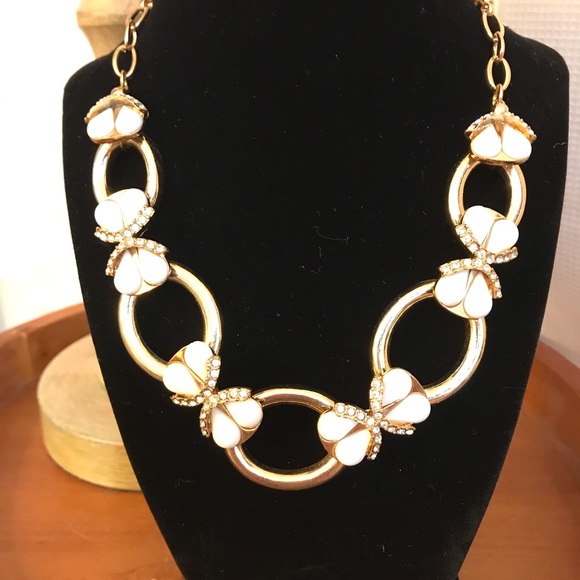 NWT Talbots Gold Butterfly Cabochon Necklace - Picture 3 of 7